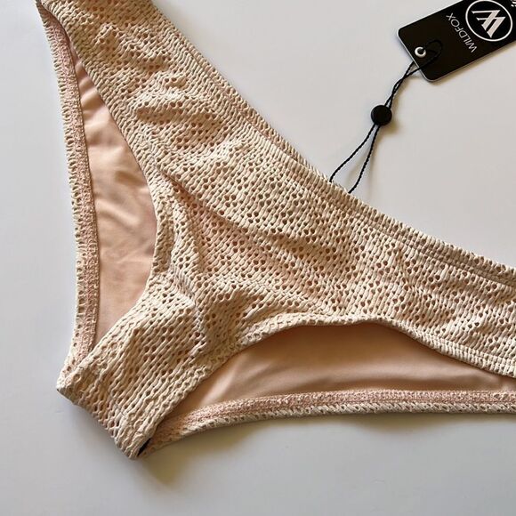 WILDFOX bikini bottoms  - Picture 4 of 7